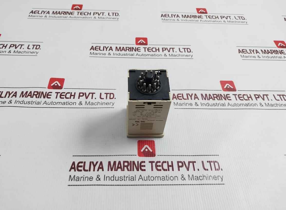 Fuji Electric Pxz4tay2-5v000 Temperature Controller 100-240vac-50/60hz