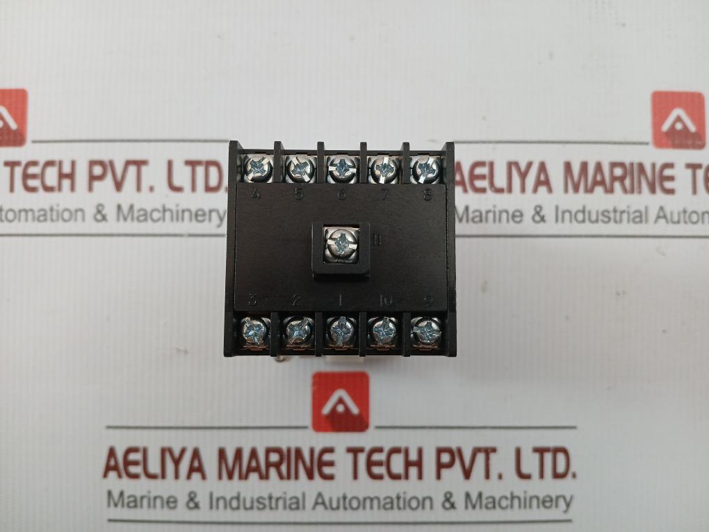 Pxz4Tay2-5Vc26-d Digital Temperature Controller 100-240Vac Fuji Electric