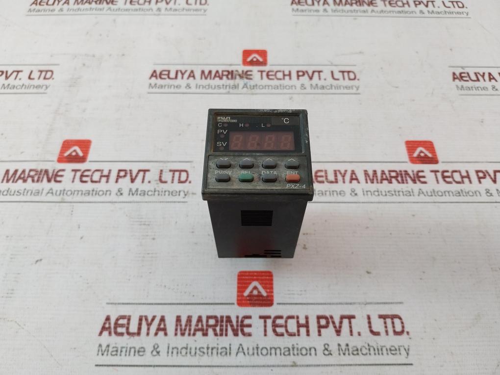 Fuji Electric Pxz4Tay2-5Vc26-d Temperature Controller 100-240Vac 50/60Hz 15Va