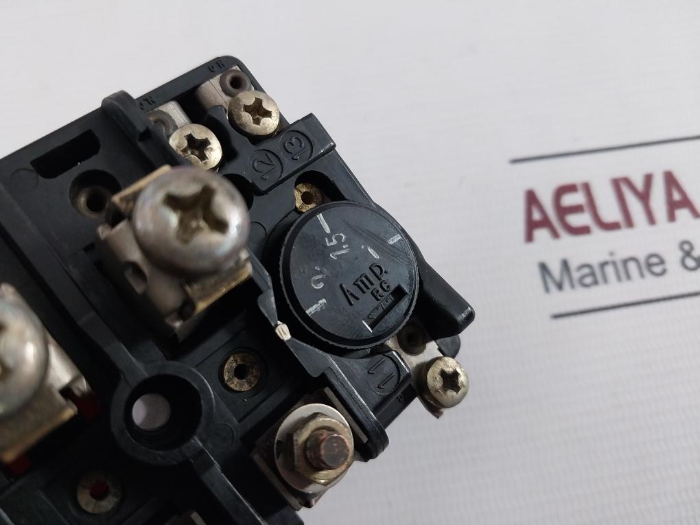 Fuji Electric Rc 3737-4 Overload Relay