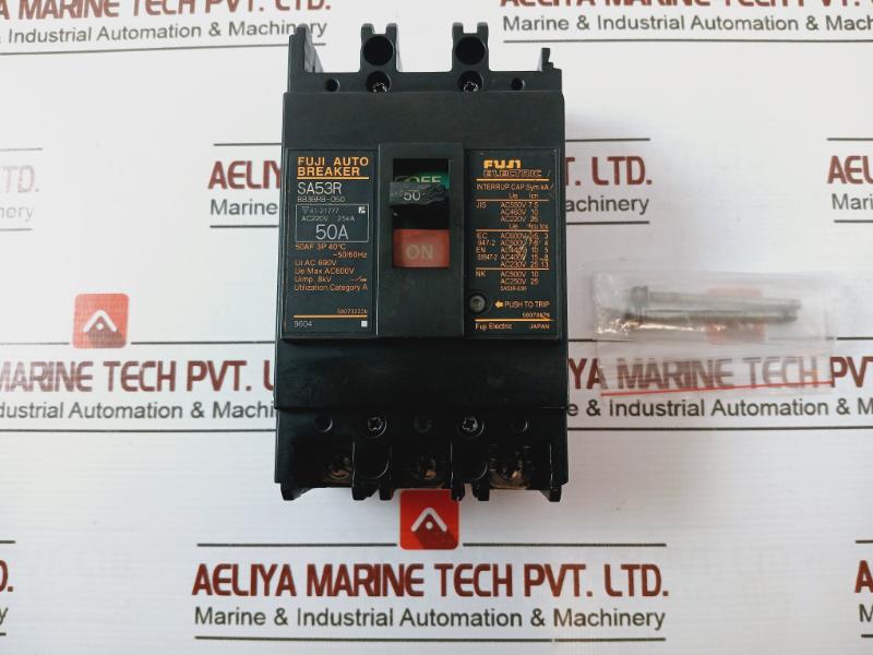 Fuji Electric Sa53R Auto Breaker Ac220V 25Ka 50A 50Af 3P 40°C Ac690V Iec 947-2