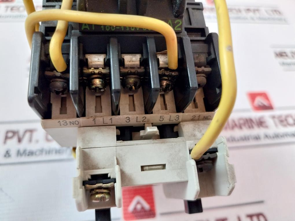 Fuji Electric Sc-05 Contactor With Tr-0N 50Hz 100V
