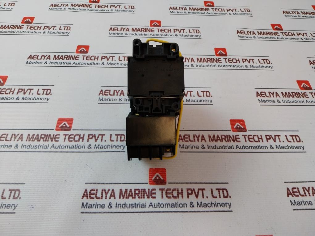 Fuji Electric Sc-05 Contactor With Tr-0N 50Hz 100V