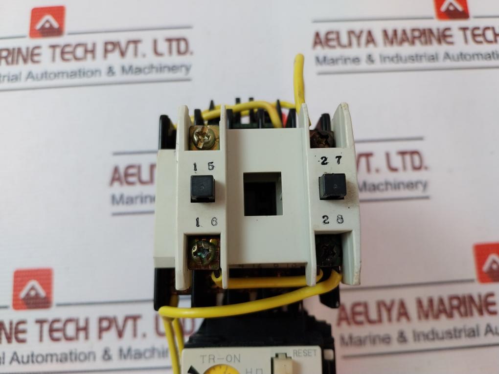 Fuji Electric Sc-05 Contactor With Tr-0N 50Hz 100V