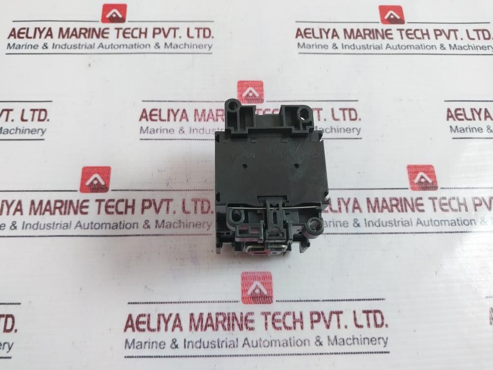 Fuji Electric Sc-05H [13] Contactor 100V 50Hz 100-110V 60 Hz