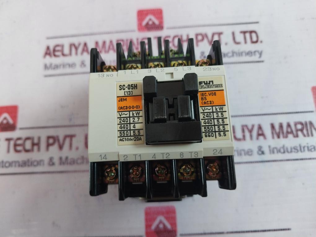 Fuji Electric Sc-05H [13] Contactor 100V 50Hz 100-110V 60 Hz