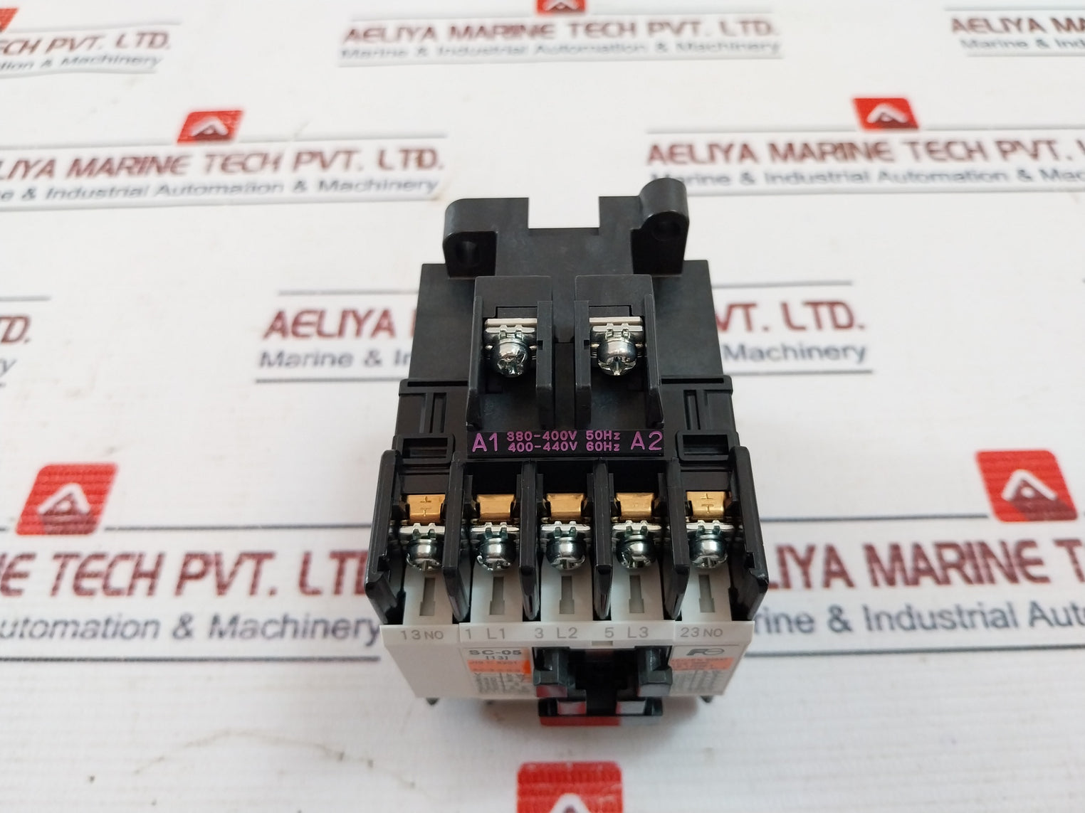 Fuji Electric Sc-05 Magnetic Contactor Sc14Aa 400-440V 60Hz 20A