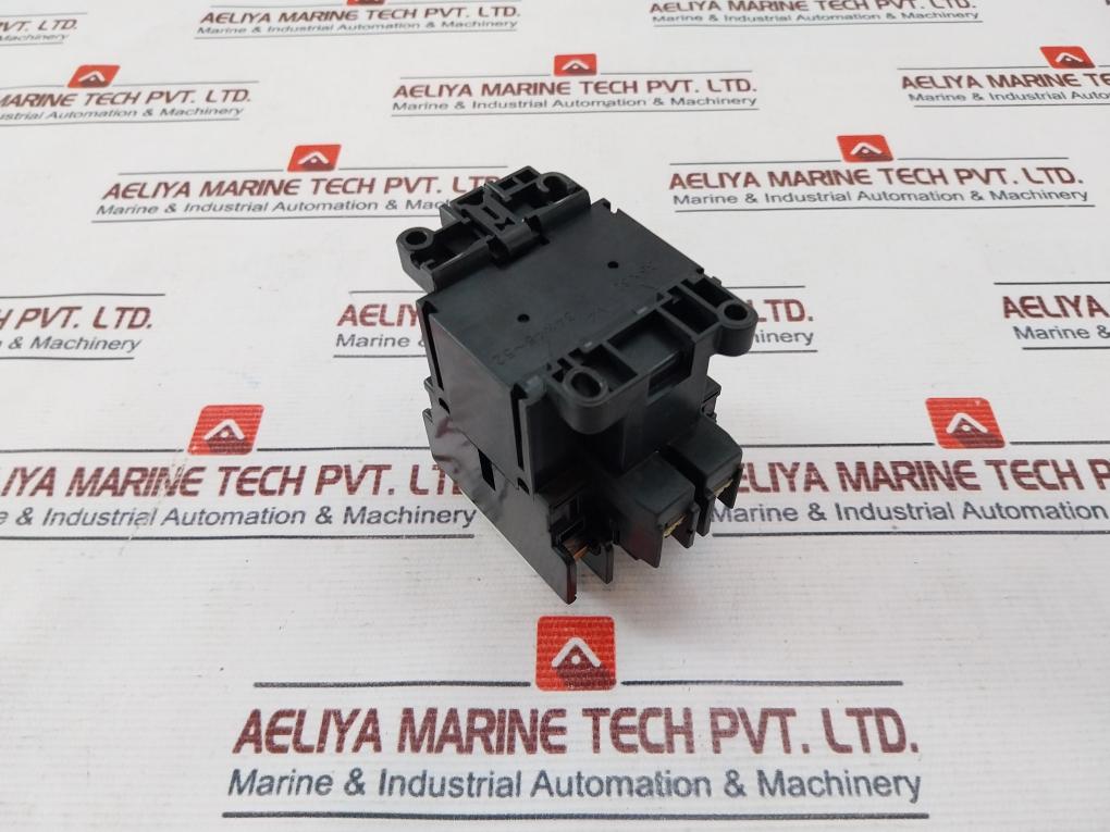 Fuji Electric Sc-05 [13] Contactor 4Nc0Q0