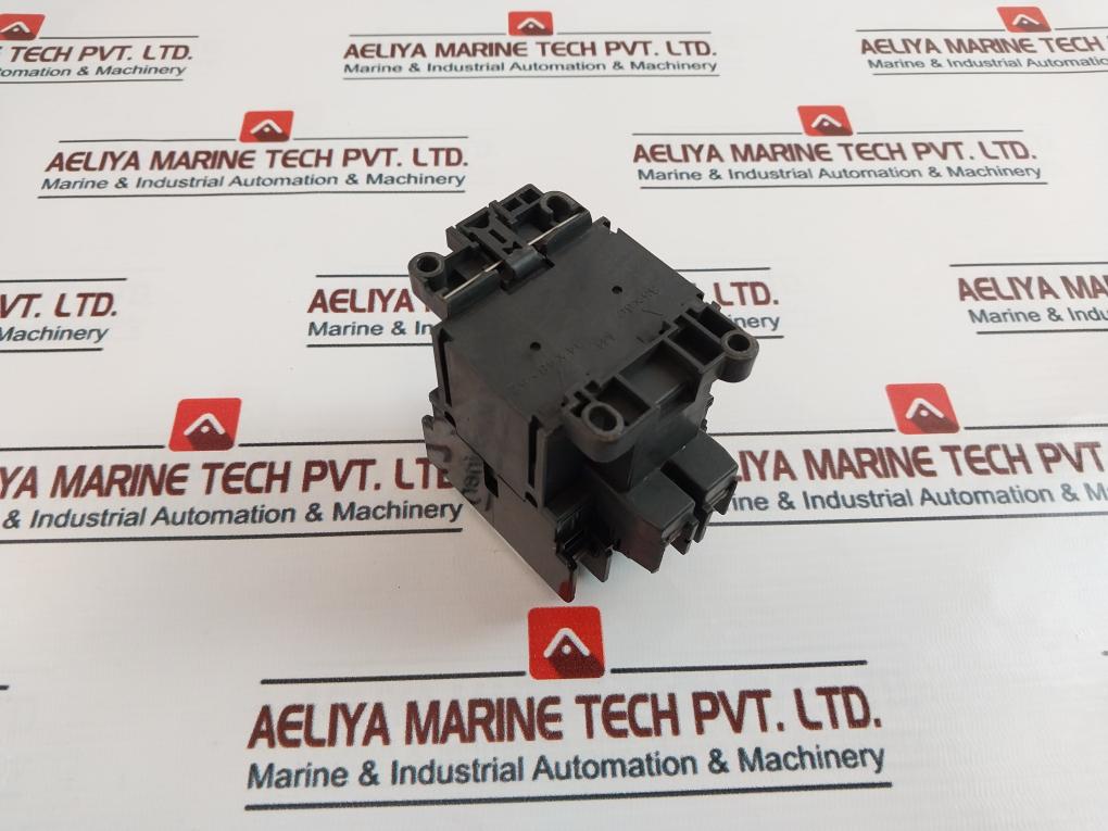 Fuji Electric Sc-05[13] Magnetic Contactor Hu02019-5001A