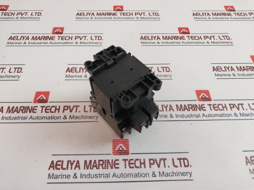 Fuji Electric Sc-05 [13] Magnetic Contactor 4Nc0G0 50/60Hz