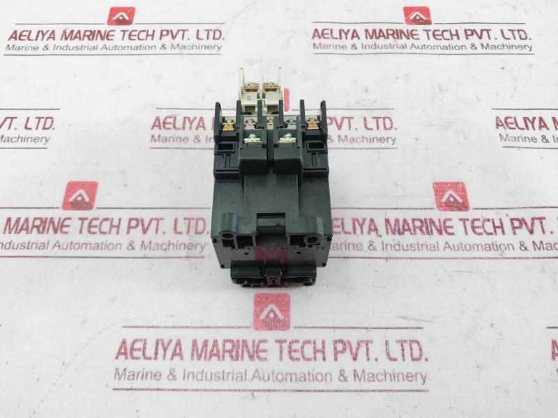 Fuji Electric Sc-05 [13] Magnetic Contactor Sz-a20 Nk88T409 13A 100-110V 60Hz