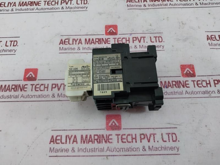 Fuji Electric Sc-05 [13] Magnetic Contactor Sz-a20 Nk88T409 13A 100-110V 60Hz
