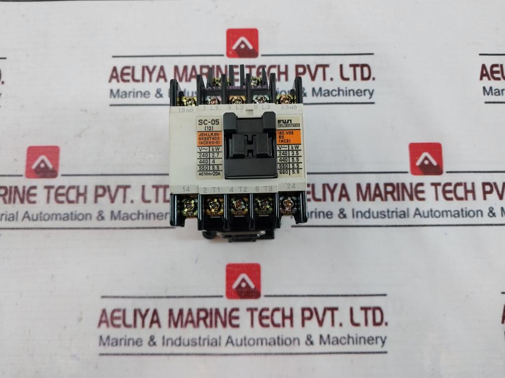 Fuji Electric Sc-05 [13] Operated Magnetic Contactor 20A 380-400V 50Hz
