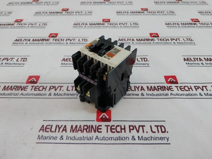 Fuji Electric Sc-05 [13] Operated Magnetic Contactor 20A 380-400V 50Hz