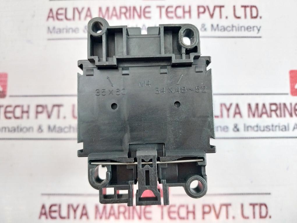 Fuji Electric Sc-05 [13] Operated Magnetic Contactor 20A 380-400V 50Hz