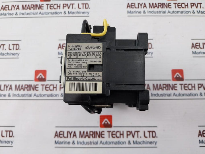 Fuji Electric Sc-05 (13)/Sz-rm Magnetic Contactor 20A 100-110V