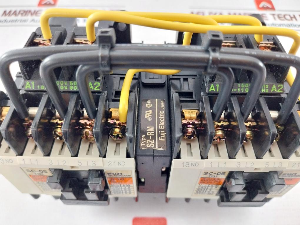 Fuji Electric Sc-05 (13)/Sz-rm Magnetic Contactor 20A 100-110V