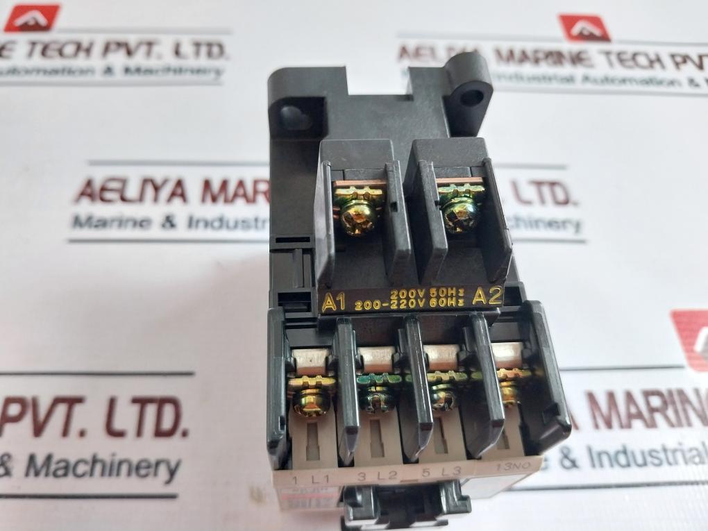 Fuji Electric Sc-0H [13] Magnetic Contactor 200V 50Hz 200-220V 60Hz