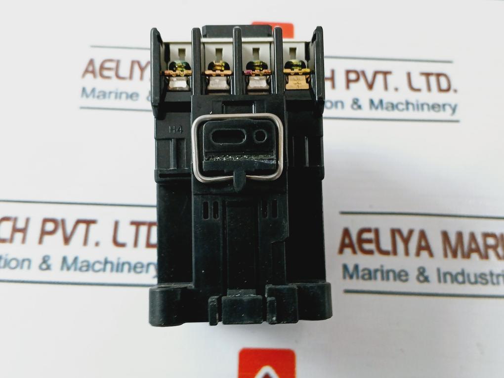 Fuji Electric Sc-0[13] Magnetic Contactor 4Nc0F0