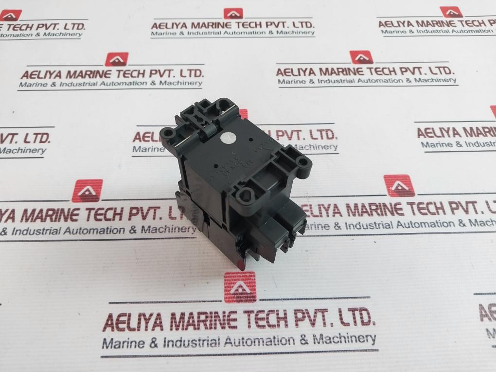 Fuji Electric Sc-0 [13] Magnetic Contactor 50/60Hz 690V