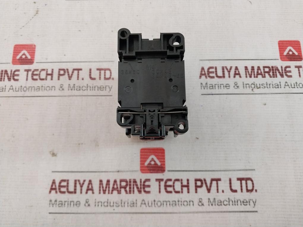 Fuji Electric Sc-0 [13] Magnetic Contactor Nk88T408 20A 200-220V 60Hz Ac220V