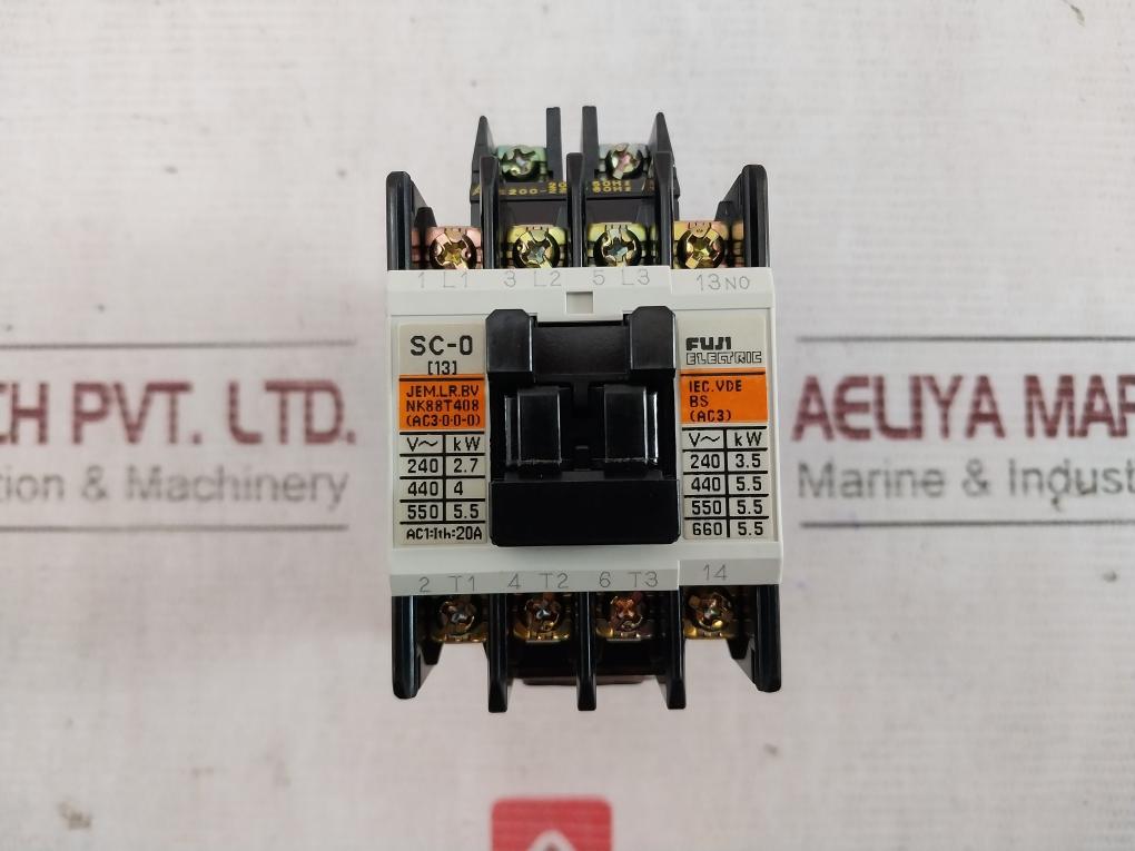 Fuji Electric Sc-0 [13] Magnetic Contactor Nk88T408 20A 200-220V 60Hz Ac220V