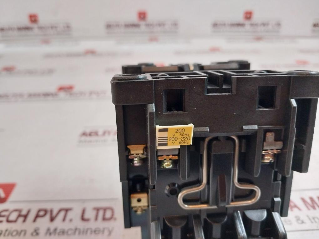 Fuji Electric Sc-1N [26] Magnetic Contactor 4Nc0T0 10206 50A 26A 200-220V 60Hz