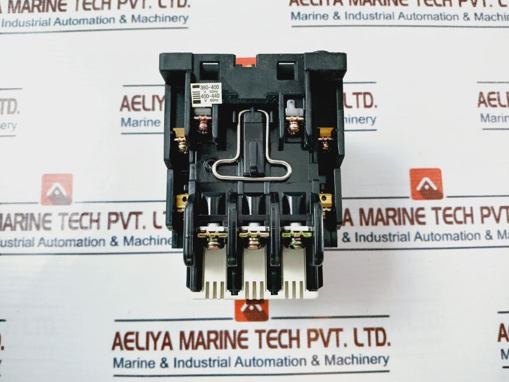 Fuji Electric Sc-2n Magnetic Contactor 35a 50/60hz