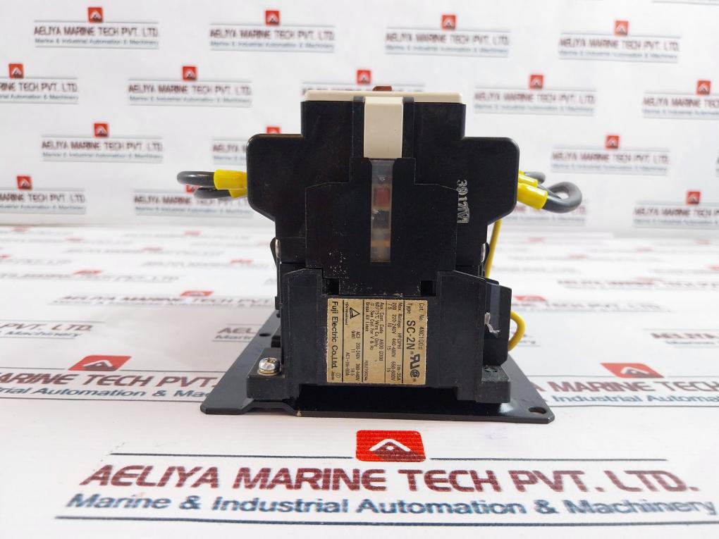 Fuji Electric SC-2N[35] Magnetic Contactor 4NC1Q0 50/60Hz