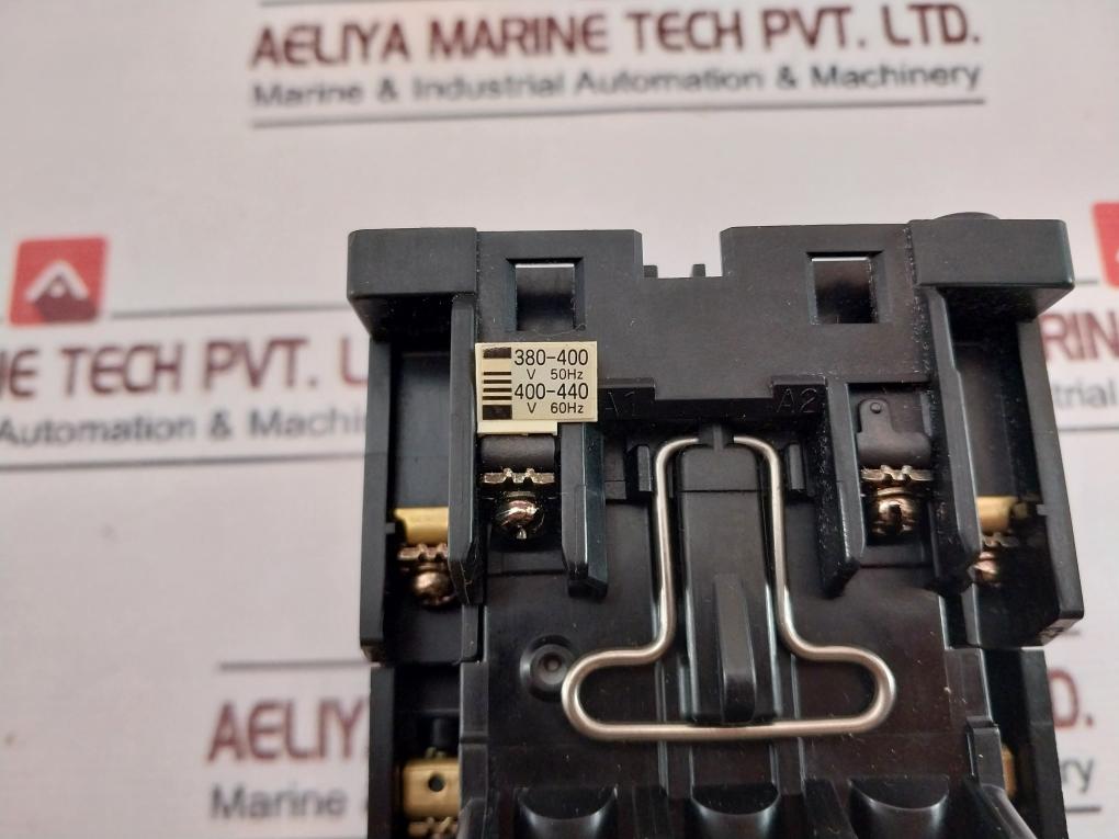 Fuji Electric Sc-2n [35] Magnetic Contactor 60a 380~400v 50/60hz