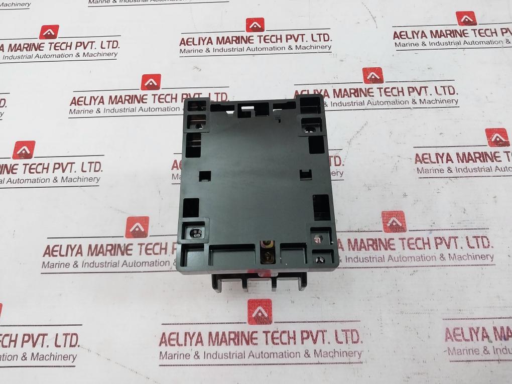 Fuji Electric Sc-2Sn (50) Thermal Overload Relay Magnetic Contactor 50A 380-400V