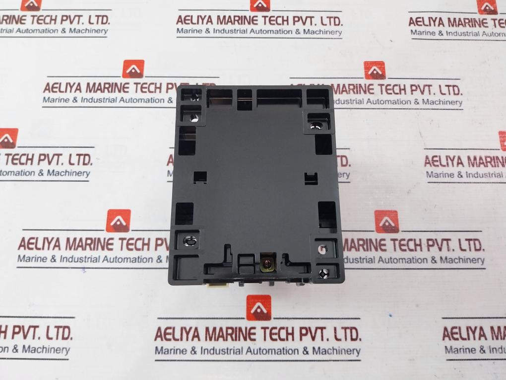 Fuji Electric Sc-2Sn (50) Magnetic Contactor 4Nc2F0# , 100V 50Hz