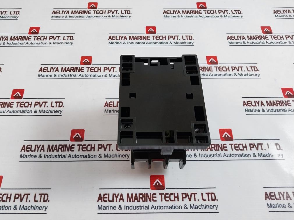 Fuji Electric Sc-2Sn (50) Magnetic Contactor 88310-00.039214 80A 100-110V 60Hz