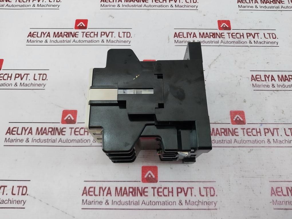 Fuji Electric Sc-2Sn (50) Thermal Overload Relay Magnetic Contactor 50A 380-400V