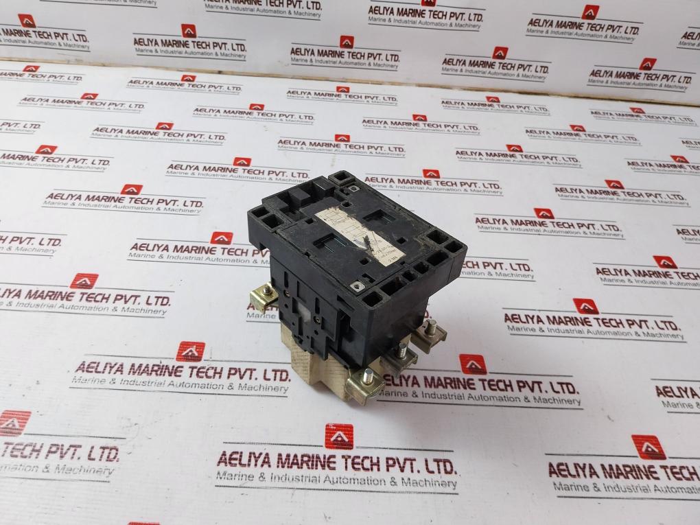 Fuji Electric Sc-3 Magnetic Contactor 200-220V 50/60Hz