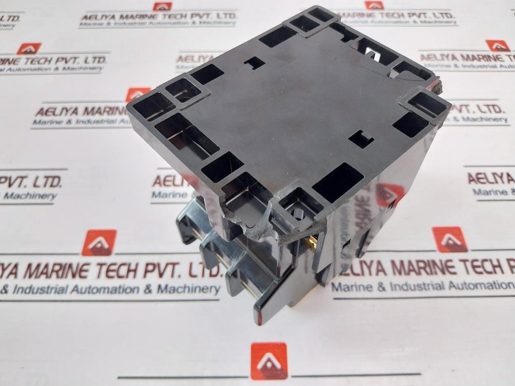 Fuji Electric Sc-3N(65) Magnetic Contactor