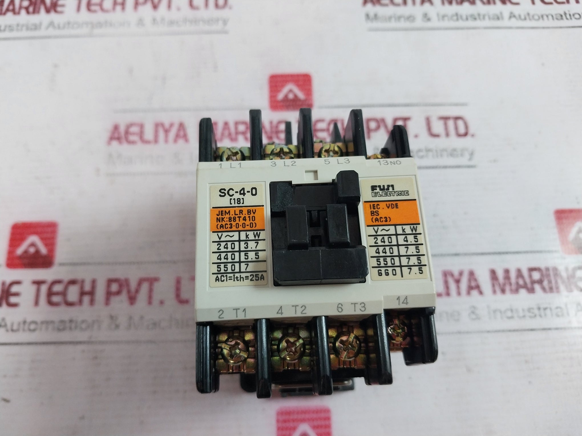 Fuji Electric Sc-4-0 [18] Magnetic Contactor Ac1=Ith=25A Ith=20A