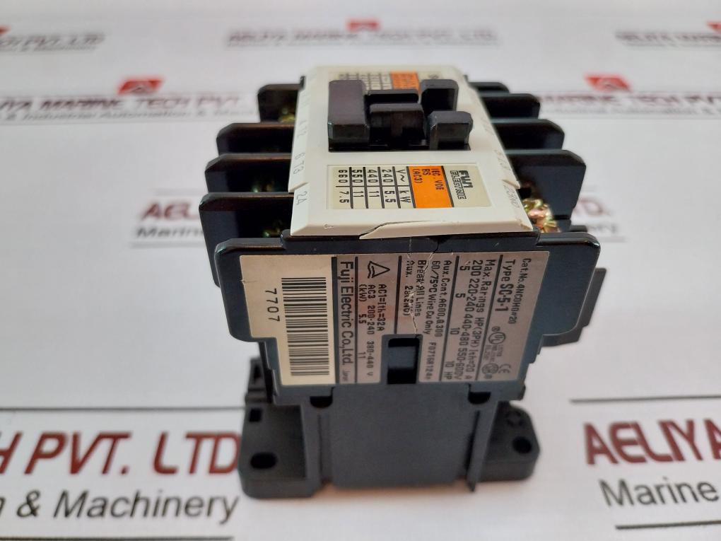 Fuji Electric Sc-5-1 Magnetic Contactor 4Nc0H0#20 380-400V 50Hz