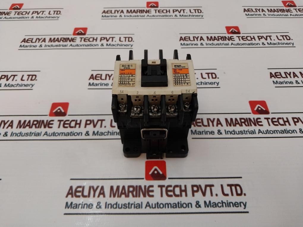 Fuji Electric Sc-5-1 Z103A Contactor 32A 100-110V 60Hz