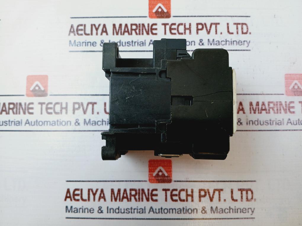 Fuji Electric SC-5-1 [19] Magnetic Contactor 50/60Hz