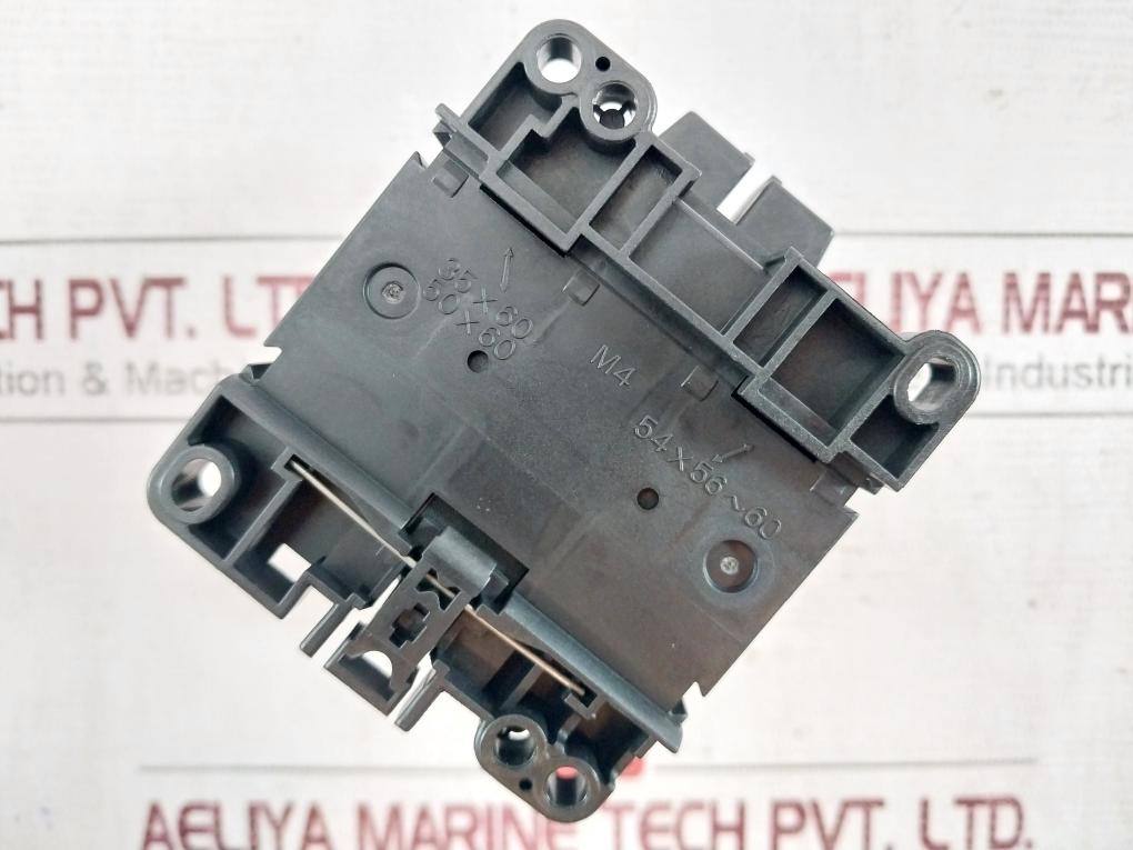 Fuji Electric Sc-5-1 [19] Magnetic Contactor 32A 3P 1No 1Nc Ac220V