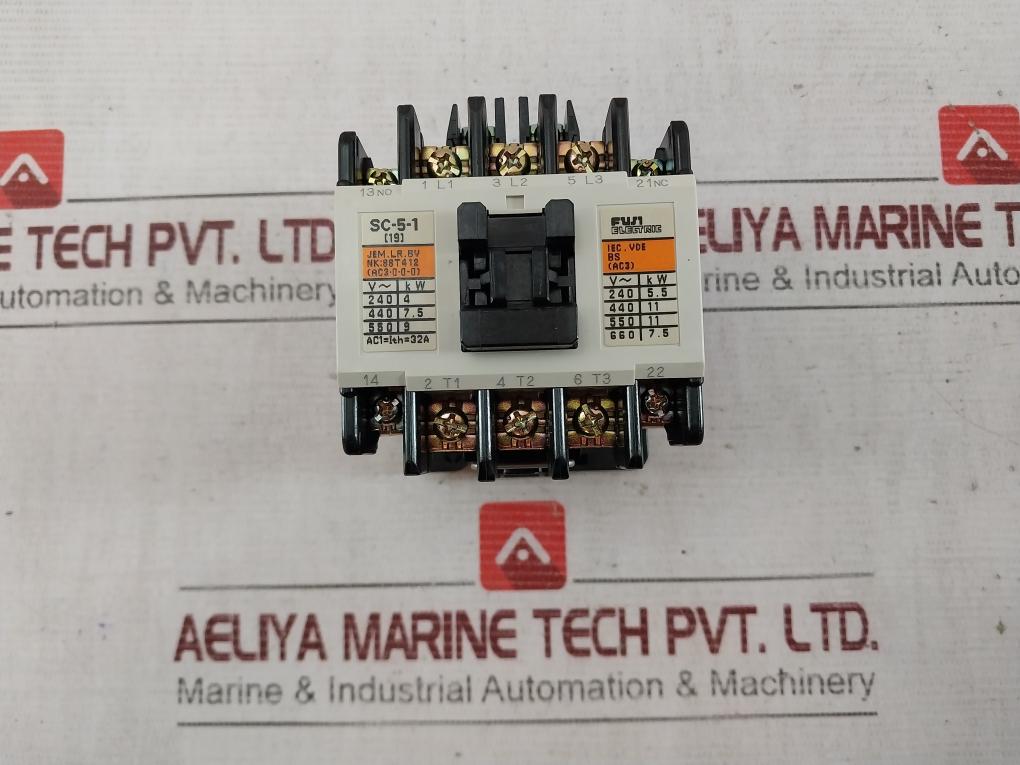 Fuji Electric Sc-5-1 [19] Magnetic Contactor 32A 3P 1No 1Nc Ac220V