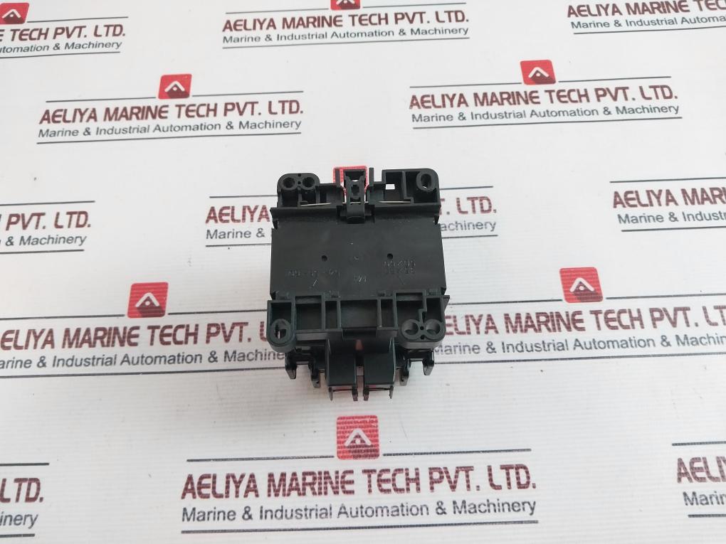 Fuji Electric Sc-5-1 [19] Magnetic Contactor 32A 690V