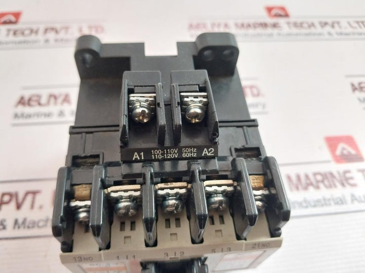 Fuji Electric Sc-5-1 [19] Magnetic Contactor 32A 690V