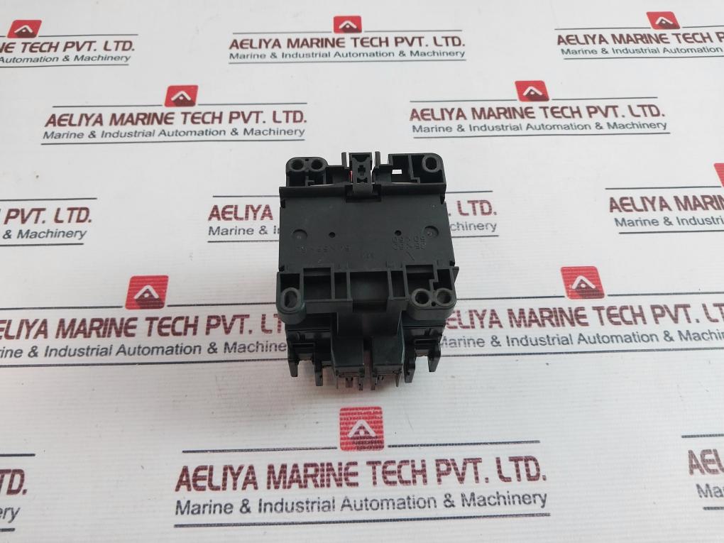 Fuji Electric Sc-5-1 [19] Magnetic Contactor 4Nc0H0 50/60Hz