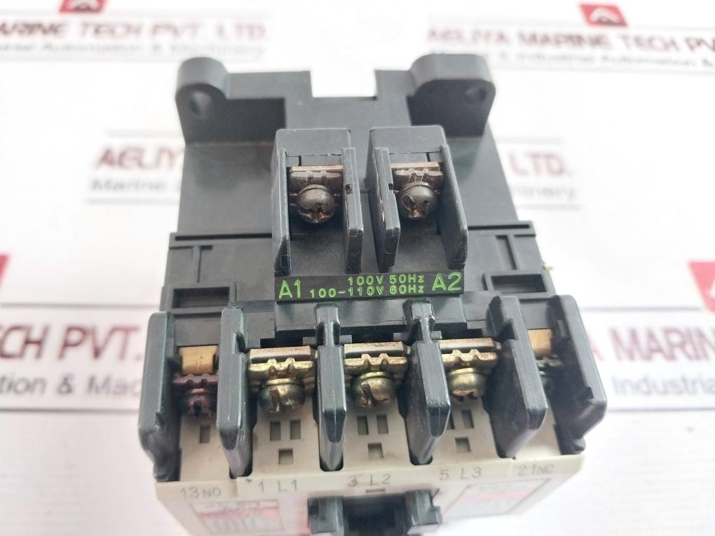 Fuji Electric Sc-5-1 [19] Magnetic Contactor 4Nc0H0 50/60Hz