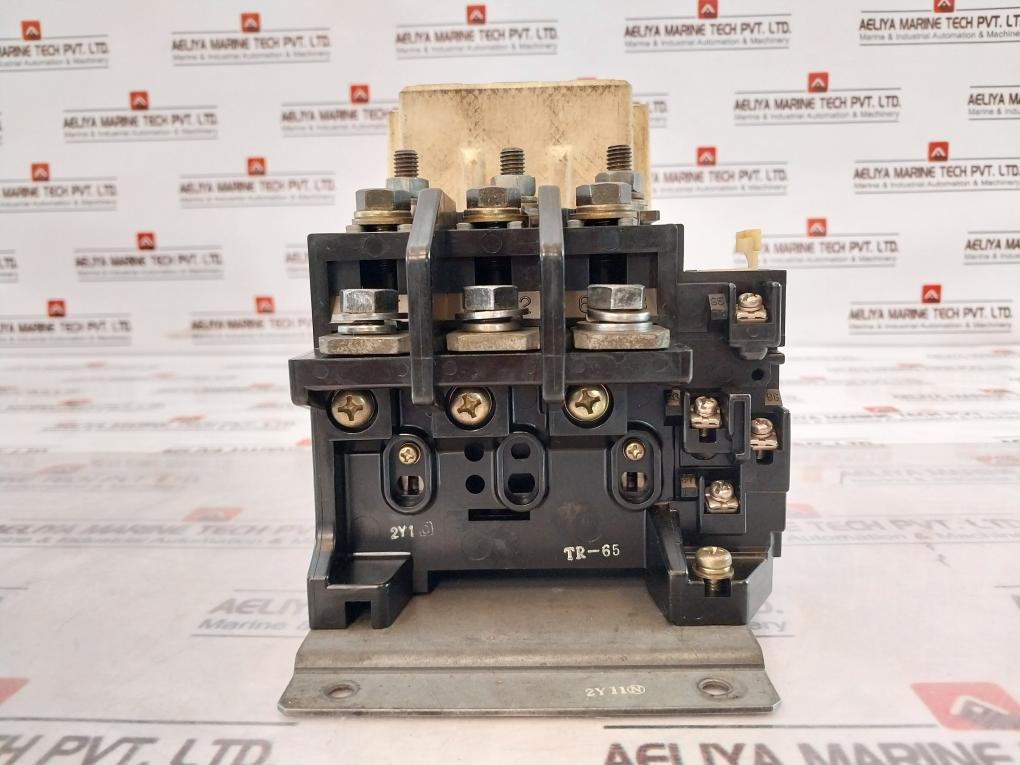 Fuji Electric Sc-5N [93] Magnetic Contactor 150A 100-127V 50/60Hz