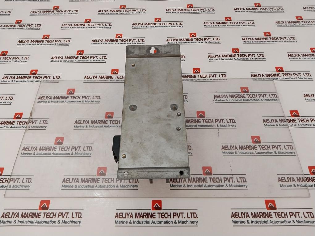 Fuji Electric Sc-5N [93] Magnetic Contactor 150A 100-127V 50/60Hz