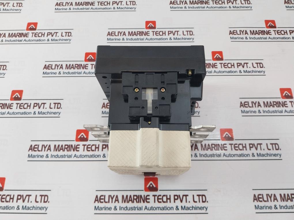 Fuji Electric SC-5N (93) Magnetic Contactor with Coil SC-5N.6N