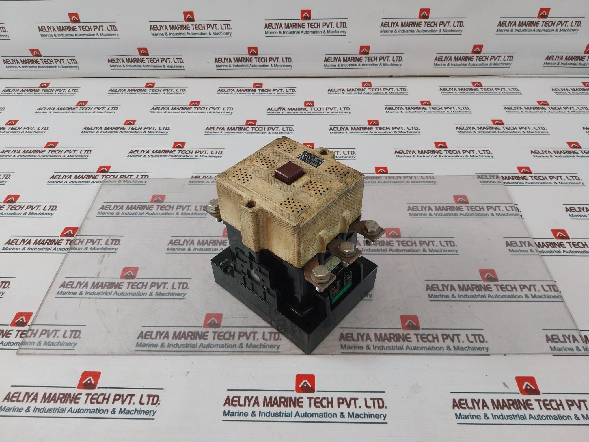 Fuji Electric Sc-7N(150) Magnetic Contactor 50/60Hz